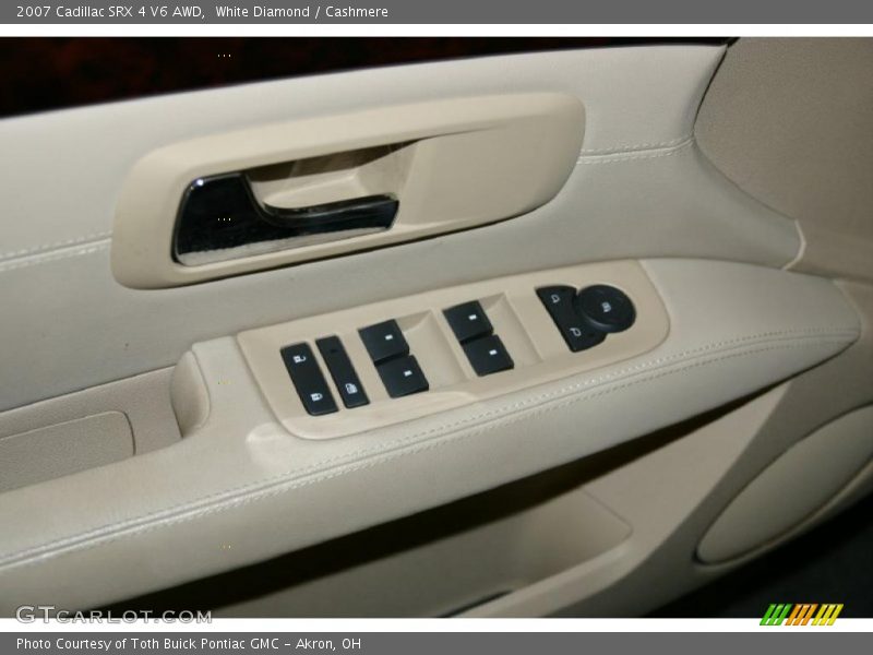 White Diamond / Cashmere 2007 Cadillac SRX 4 V6 AWD