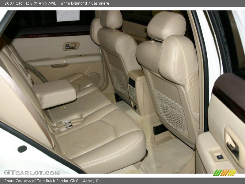 White Diamond / Cashmere 2007 Cadillac SRX 4 V6 AWD
