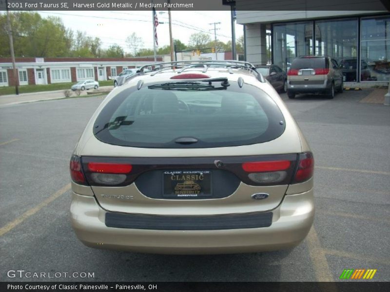 Harvest Gold Metallic / Medium Parchment 2001 Ford Taurus SE