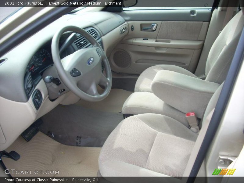 Harvest Gold Metallic / Medium Parchment 2001 Ford Taurus SE