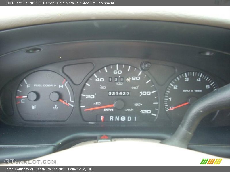 Harvest Gold Metallic / Medium Parchment 2001 Ford Taurus SE