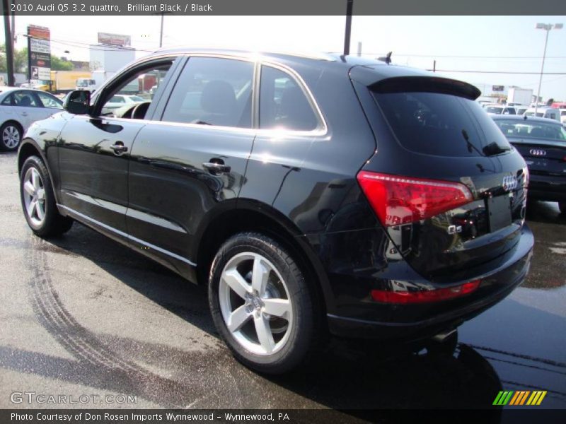 Brilliant Black / Black 2010 Audi Q5 3.2 quattro