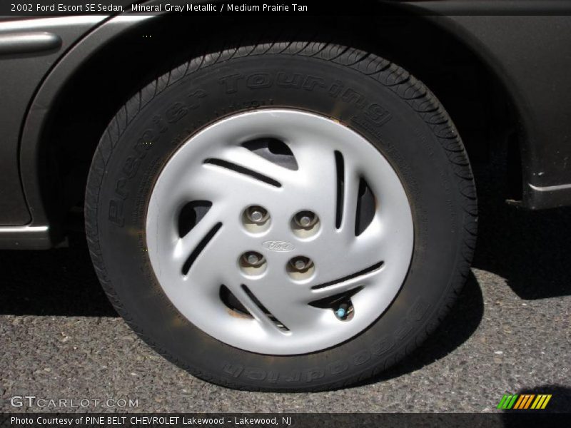 Mineral Gray Metallic / Medium Prairie Tan 2002 Ford Escort SE Sedan