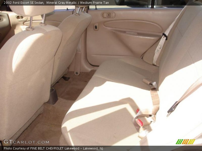 Mineral Gray Metallic / Medium Prairie Tan 2002 Ford Escort SE Sedan