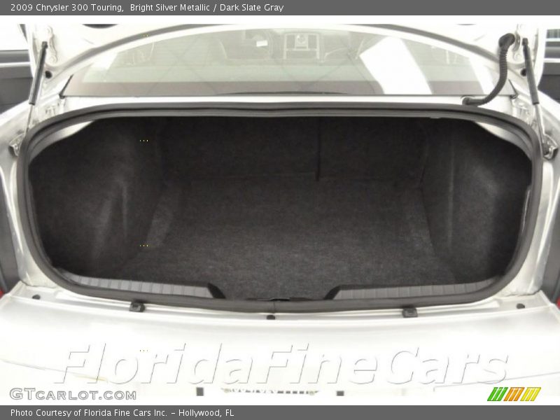 Bright Silver Metallic / Dark Slate Gray 2009 Chrysler 300 Touring