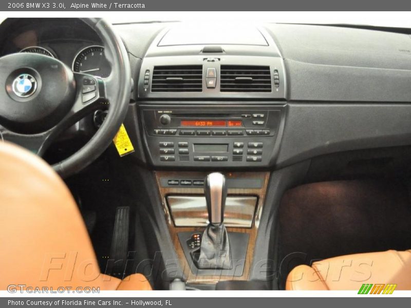 Alpine White / Terracotta 2006 BMW X3 3.0i