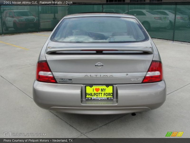Platinum Metallic / Dusk 2001 Nissan Altima GLE