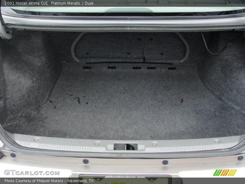 Platinum Metallic / Dusk 2001 Nissan Altima GLE