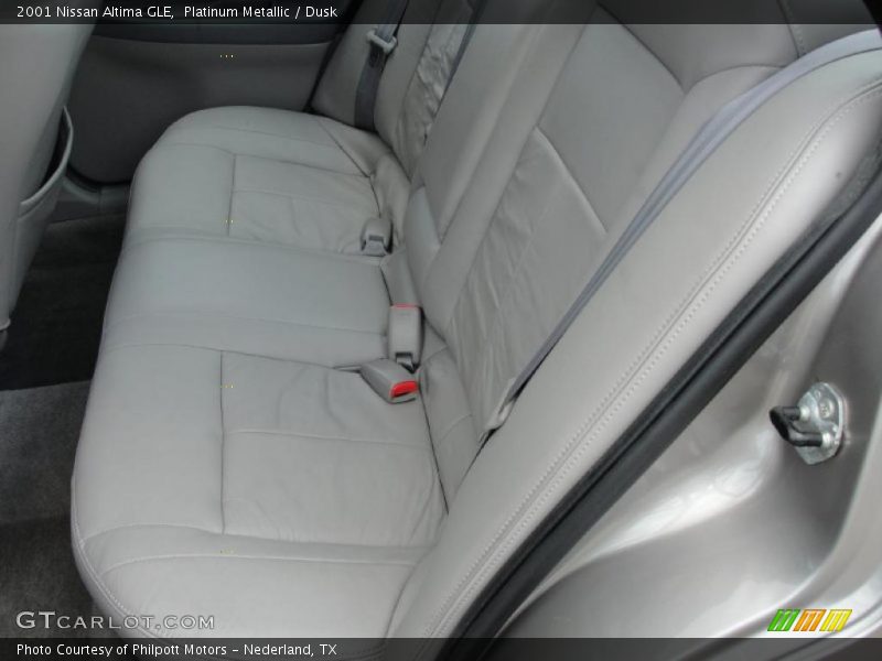 Platinum Metallic / Dusk 2001 Nissan Altima GLE