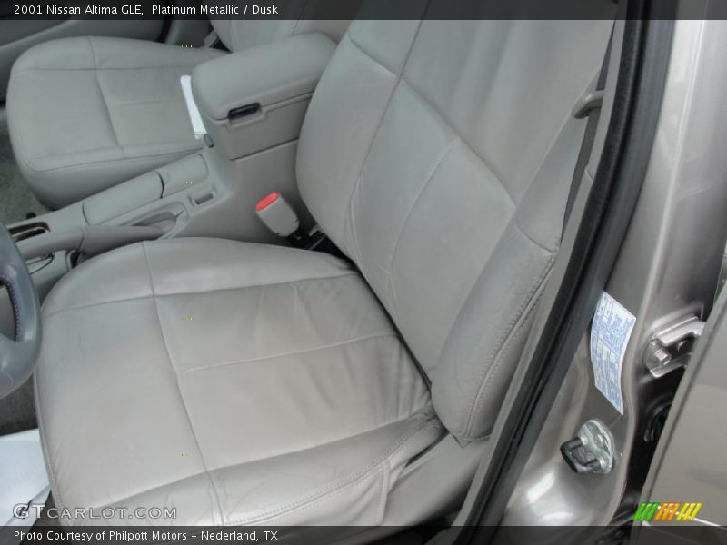 Platinum Metallic / Dusk 2001 Nissan Altima GLE