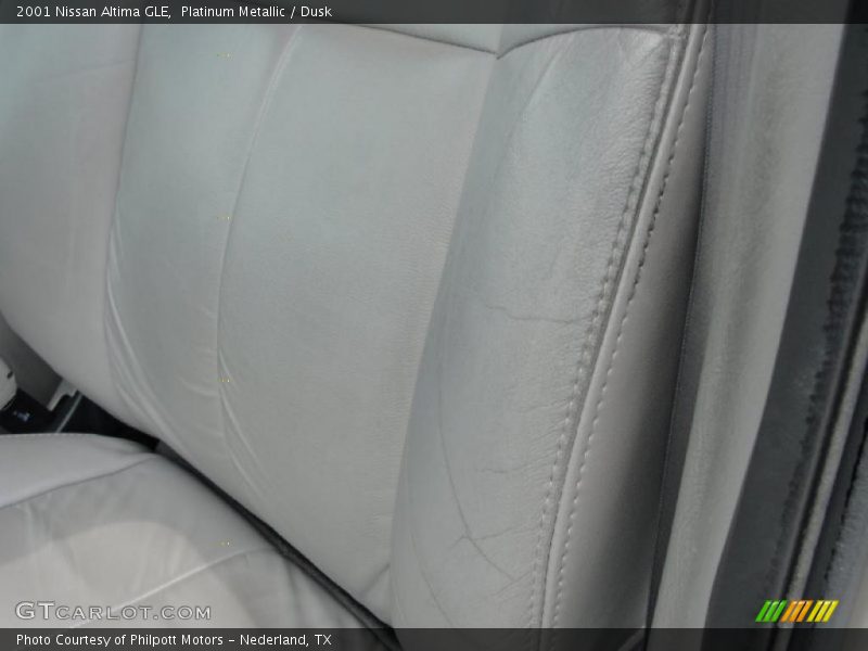 Platinum Metallic / Dusk 2001 Nissan Altima GLE
