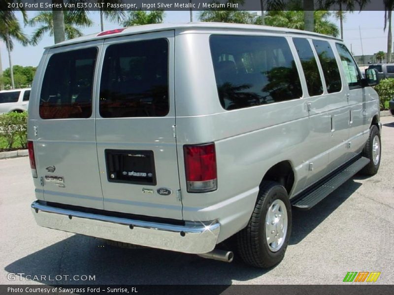 Ingot Silver Metallic / Medium Flint 2010 Ford E Series Van E350 XLT Passenger