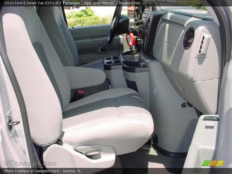 Ingot Silver Metallic / Medium Flint 2010 Ford E Series Van E350 XLT Passenger