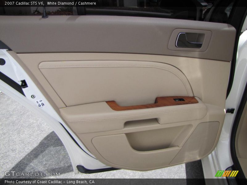 White Diamond / Cashmere 2007 Cadillac STS V6