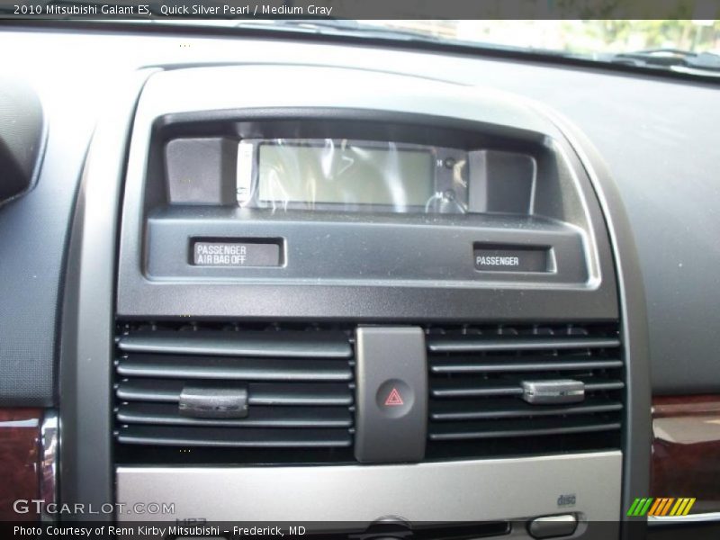 Quick Silver Pearl / Medium Gray 2010 Mitsubishi Galant ES