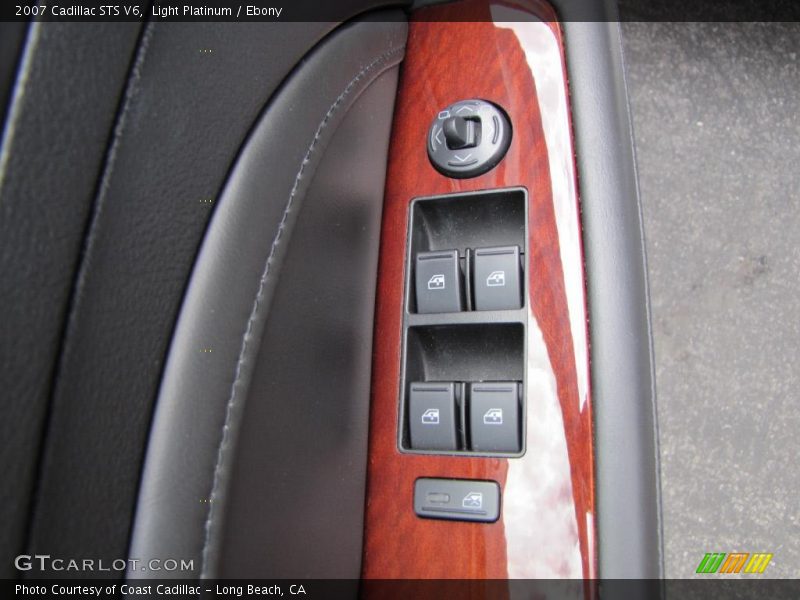 Light Platinum / Ebony 2007 Cadillac STS V6