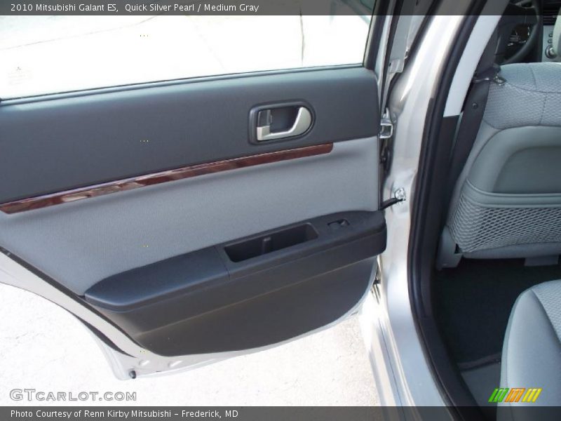 Quick Silver Pearl / Medium Gray 2010 Mitsubishi Galant ES