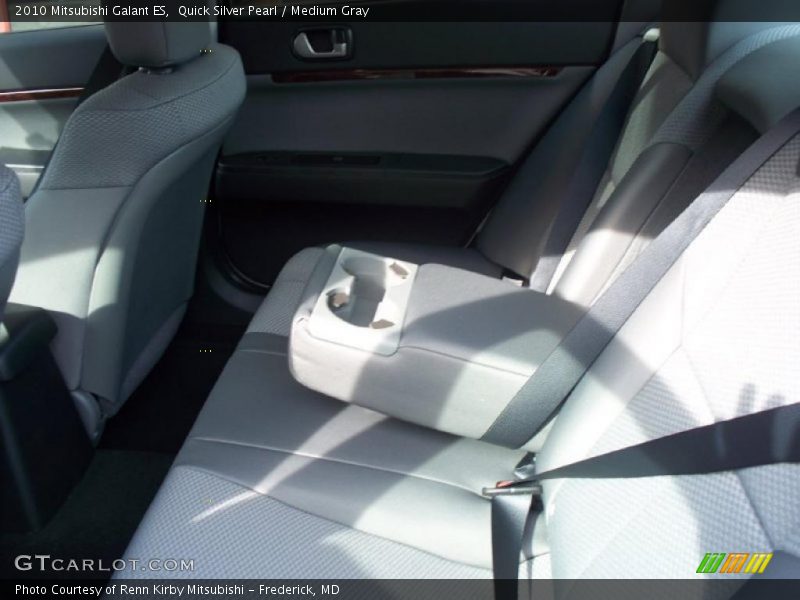 Quick Silver Pearl / Medium Gray 2010 Mitsubishi Galant ES