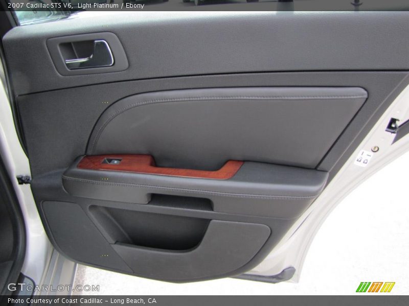 Light Platinum / Ebony 2007 Cadillac STS V6