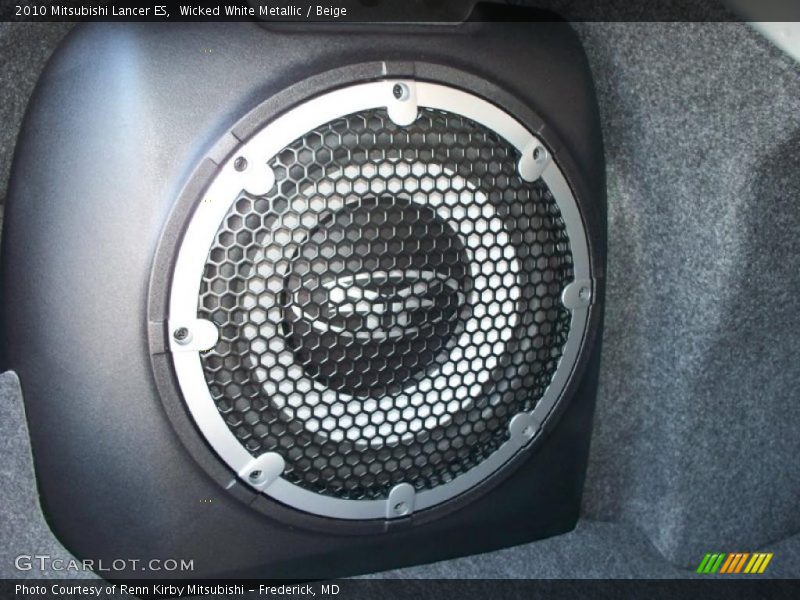Wicked White Metallic / Beige 2010 Mitsubishi Lancer ES