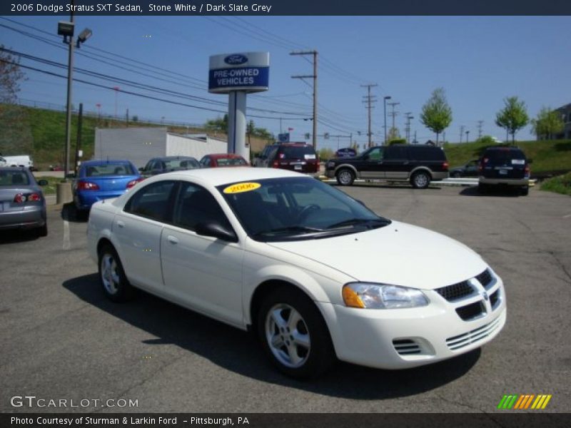 Stone White / Dark Slate Grey 2006 Dodge Stratus SXT Sedan