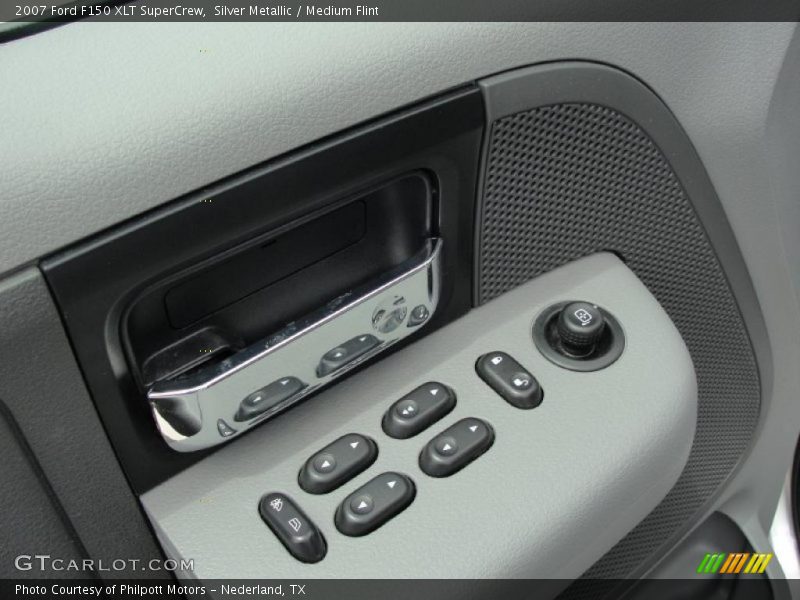 Silver Metallic / Medium Flint 2007 Ford F150 XLT SuperCrew