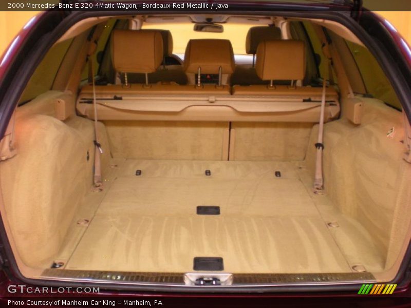 Bordeaux Red Metallic / Java 2000 Mercedes-Benz E 320 4Matic Wagon