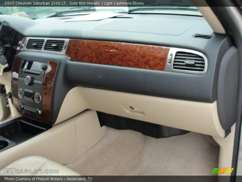 Gold Mist Metallic / Light Cashmere/Ebony 2007 Chevrolet Suburban 1500 LT