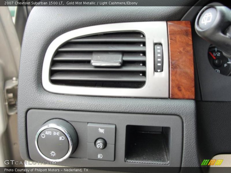 Gold Mist Metallic / Light Cashmere/Ebony 2007 Chevrolet Suburban 1500 LT