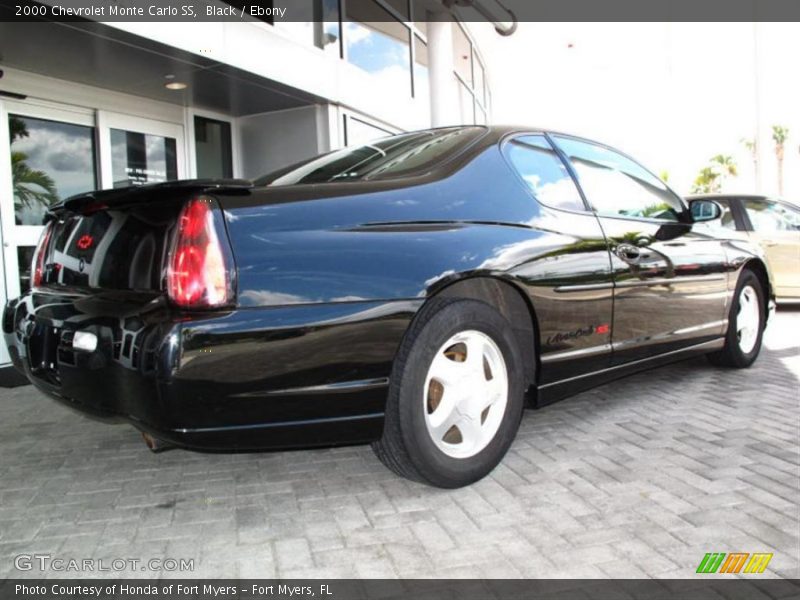 Black / Ebony 2000 Chevrolet Monte Carlo SS