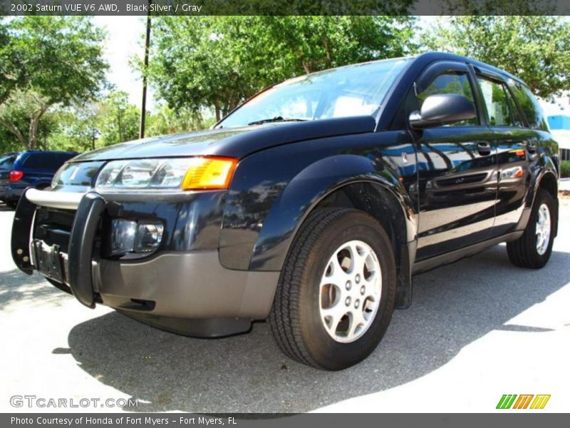Black Silver / Gray 2002 Saturn VUE V6 AWD