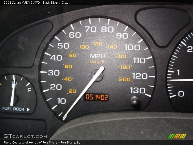 Black Silver / Gray 2002 Saturn VUE V6 AWD