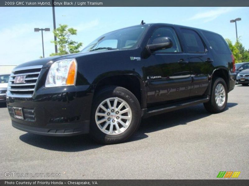 Onyx Black / Light Titanium 2009 GMC Yukon Hybrid