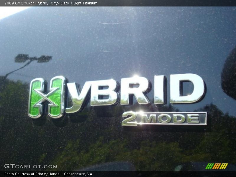 Onyx Black / Light Titanium 2009 GMC Yukon Hybrid