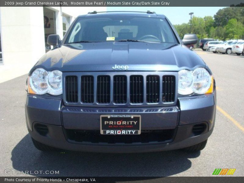 Modern Blue Pearl / Medium Slate Gray/Dark Slate Gray 2009 Jeep Grand Cherokee Laredo