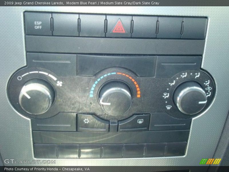 Modern Blue Pearl / Medium Slate Gray/Dark Slate Gray 2009 Jeep Grand Cherokee Laredo