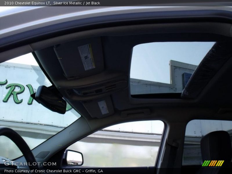 Silver Ice Metallic / Jet Black 2010 Chevrolet Equinox LT