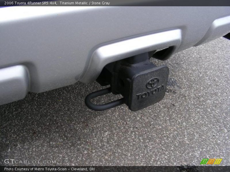 Titanium Metallic / Stone Gray 2006 Toyota 4Runner SR5 4x4