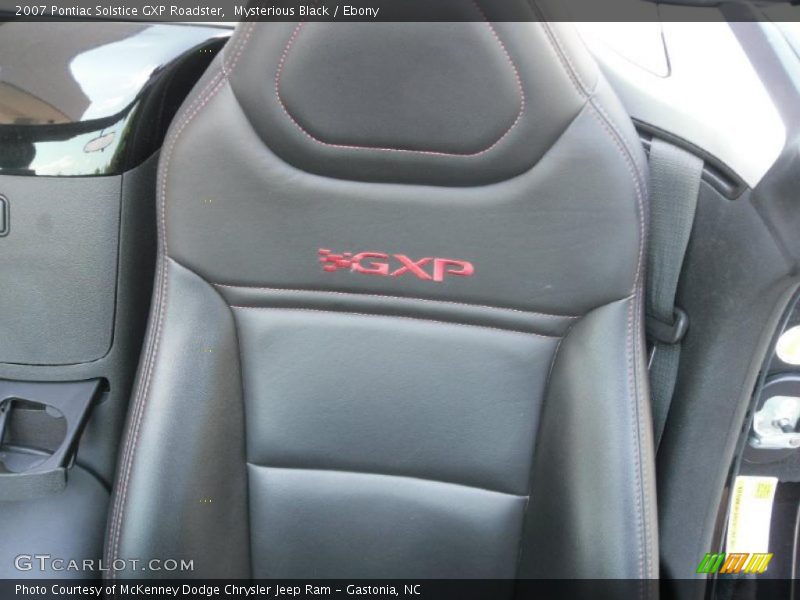 Mysterious Black / Ebony 2007 Pontiac Solstice GXP Roadster