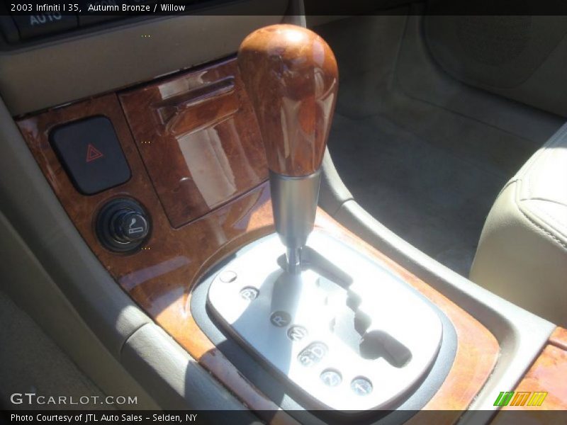 Autumn Bronze / Willow 2003 Infiniti I 35