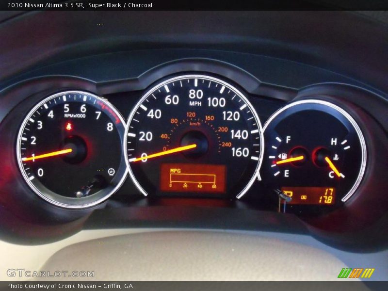 Super Black / Charcoal 2010 Nissan Altima 3.5 SR
