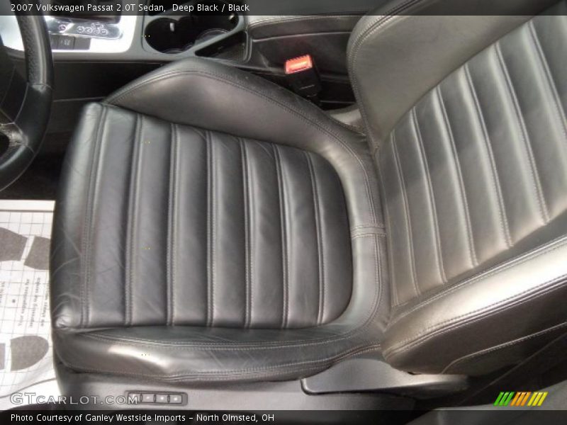 Deep Black / Black 2007 Volkswagen Passat 2.0T Sedan
