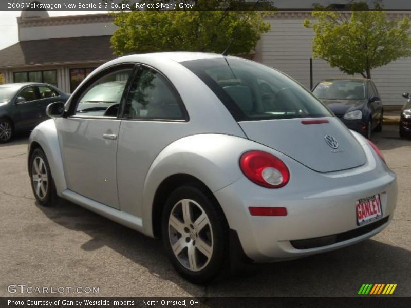 Reflex Silver / Grey 2006 Volkswagen New Beetle 2.5 Coupe