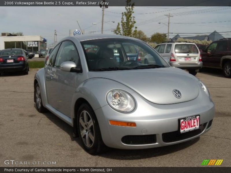 Reflex Silver / Grey 2006 Volkswagen New Beetle 2.5 Coupe
