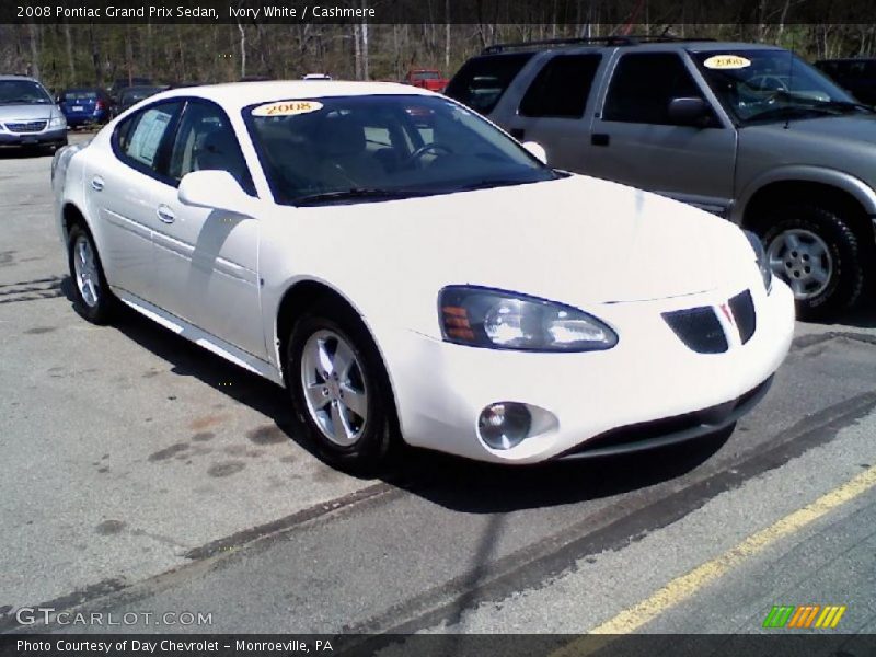 Ivory White / Cashmere 2008 Pontiac Grand Prix Sedan