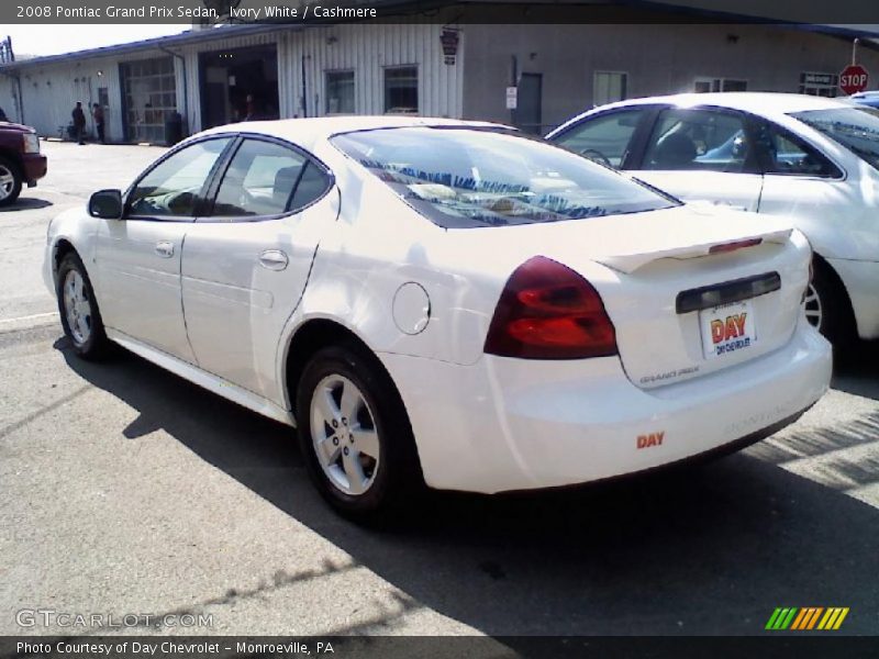 Ivory White / Cashmere 2008 Pontiac Grand Prix Sedan