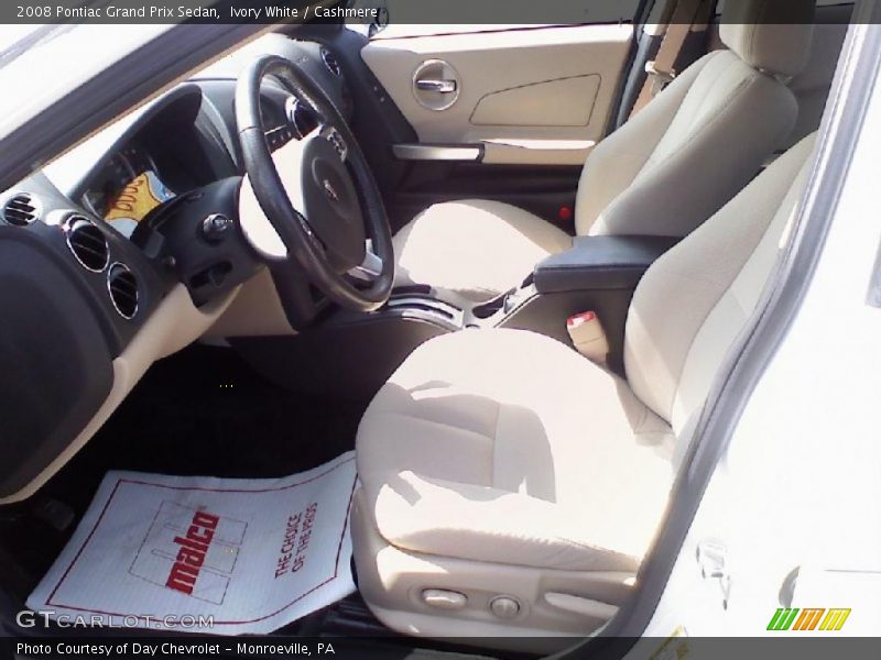 Ivory White / Cashmere 2008 Pontiac Grand Prix Sedan