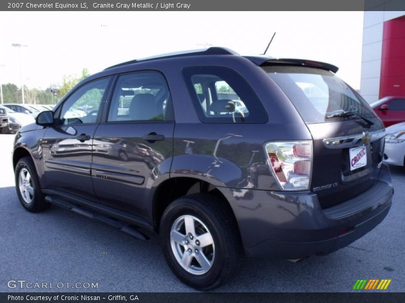 Granite Gray Metallic / Light Gray 2007 Chevrolet Equinox LS