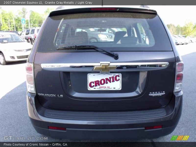 Granite Gray Metallic / Light Gray 2007 Chevrolet Equinox LS