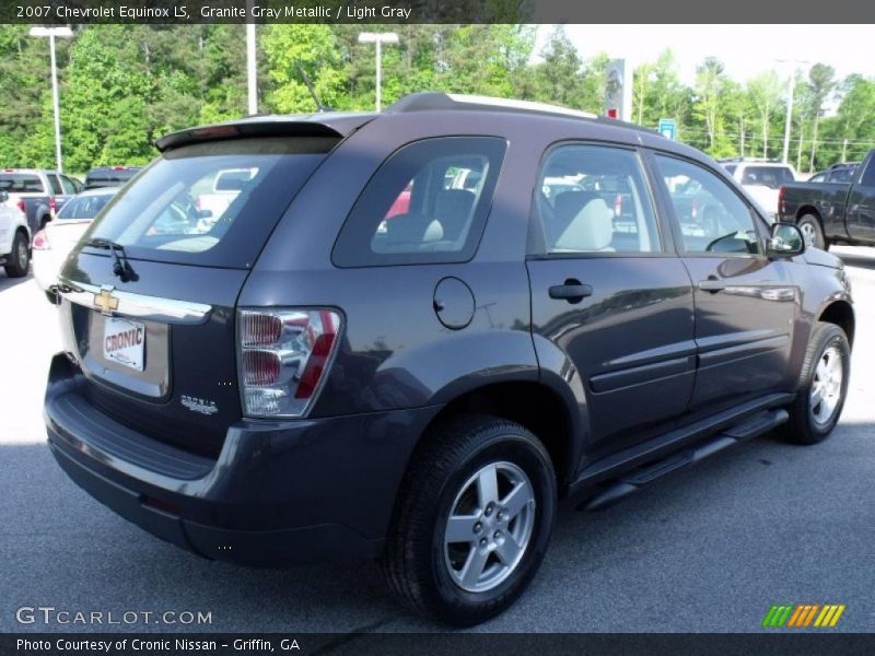 Granite Gray Metallic / Light Gray 2007 Chevrolet Equinox LS